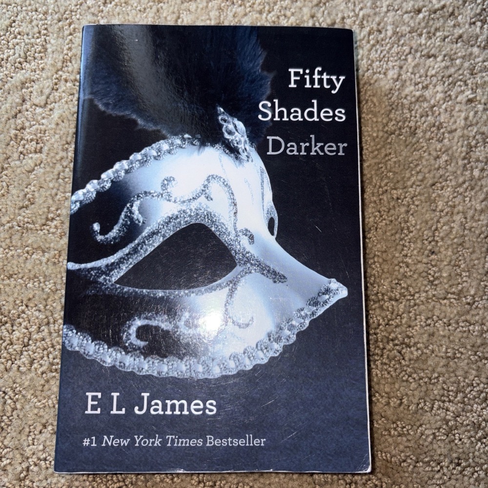 Fifty Shades Darker Book Two Fifty Shades Trilogy E. L. James 2012 Paperback